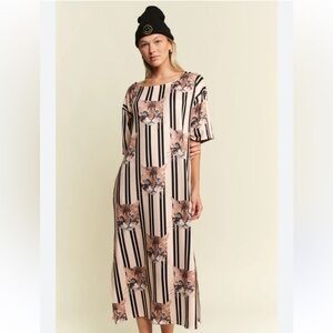 Jade by Jane NWOT Cat Print Striped Midi or Maxi Dress Medium Boutique
